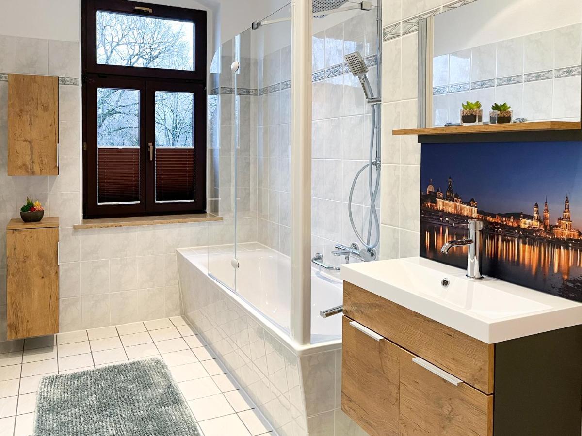 Federtraum Mit Sauna Sehr Gemuetlich, Neu Дрезден Екстериор снимка